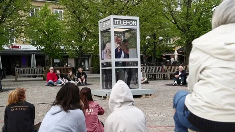 "Last Call", street show Stock Footage 194562483