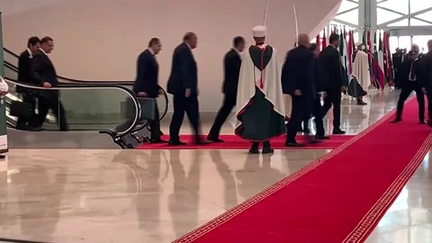Last day of 31st Arab Summit in Algiers, Argel, DZ - 02 Nov 2022 Vídeo Stock 220443816