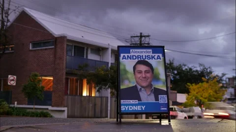 Last hour of voting in the Australian General elction 2022 time lapse 4K Video stock 195081826