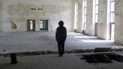 The last man on earth exploring abandoned theatre Video stock 73336762