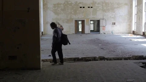 The last man on earth leaving an empty theatre 스톡 동영상 73337328