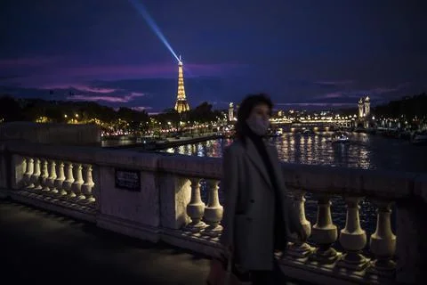 Last night before the return of the lockdown in Paris, France - 29 Oct 2020 Stock Photos