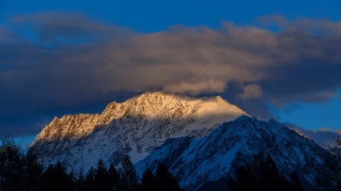 The last ray of the sun Stock Footage 98756603