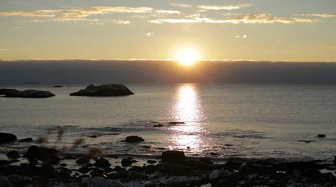 Last sun of the evening Stock-Footage 39147296