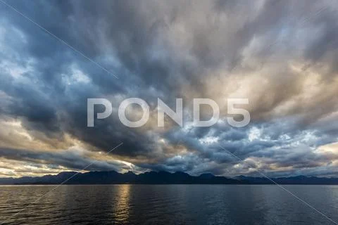 Late afternoon light rays over Isla del Carmen, Baja California Sur, Mexico, Stock Photos