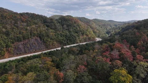 Late Spring Mountain View with Changing Forest Colors Stock Footage 327507379