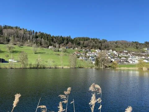 Late winter and early spring on the beautiful small lake Egolzwilersee 스톡 사진