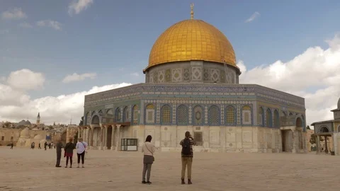 Lateral Movement of the Dome of the Rock Stock Footage 82676630