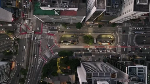Lateral Top Down Over Avenida Paulista and Its Tunnel Mouths Stockbeeldmateriaal 344752102