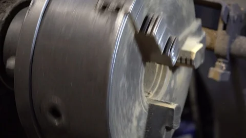 Lathe head in free movement without workpieces Stockbeeldmateriaal 111902343