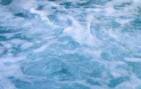 Lathery water surface full frame sparkling lathery water surface Copyright... Foto stock