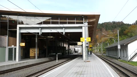 "Laubenbauchmühle" train station 스톡 동영상 220096239