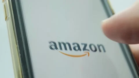 Launch the amazon application from your mobile smartphone with one touch Stock Footage 161395784