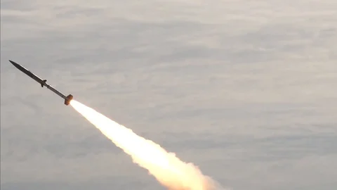 Launching of a military test missile Stock-Footage 101406478