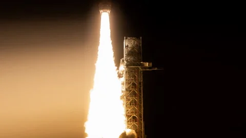 Launching the Orion Spacecraft Into Deep Space Exploration Video stock 243885788