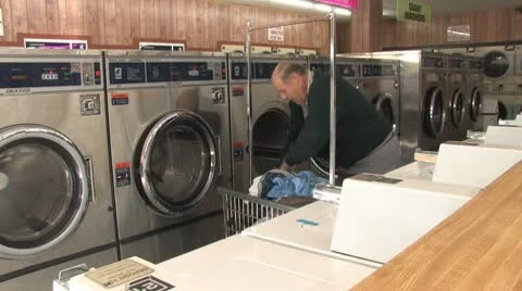 Laundromat 18 Stock-Footage 8908753