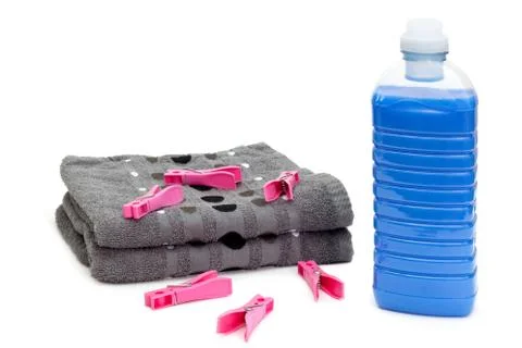 Laundry detergent with clothespins Foto stock