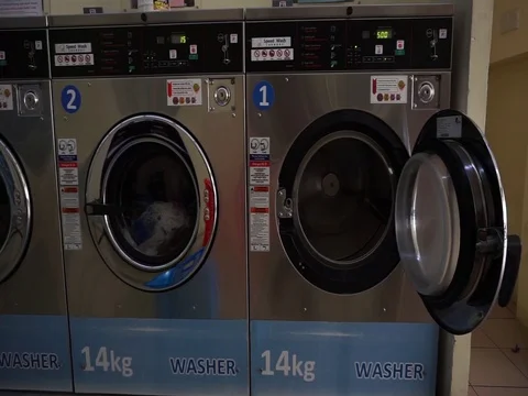 Laundry machine Stock-Footage 121653378