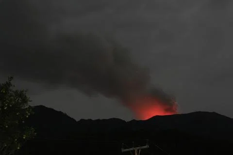 The Lava Flow Of Marapi Mountain Eruption Stock Photos