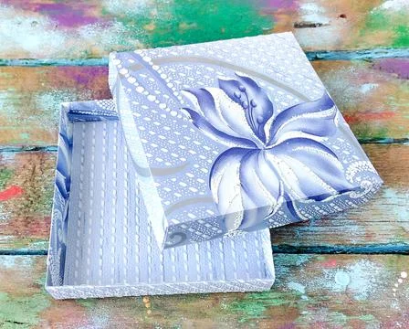 Lavender Gift Box Stock Photos