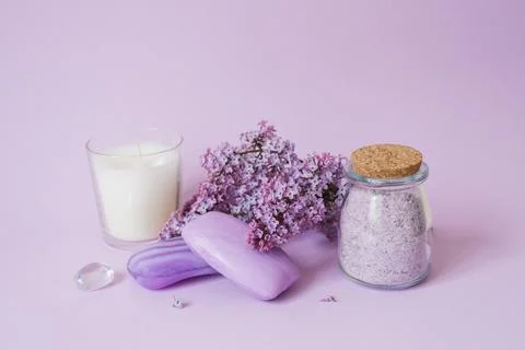 Lavender solid soap, scented candle and lavender salt in a glass bottle and.. 스톡 사진