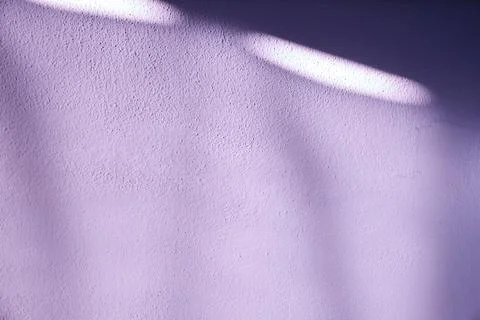 Lavender textured wall background with soft natural shadows forming abstrac.. Stock Photos