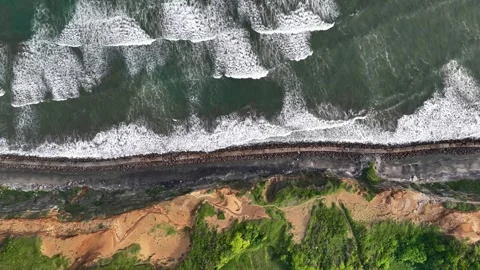 Layered Byobugaura Cliffs and Breaking Surf in Choshi Video stock 342263751