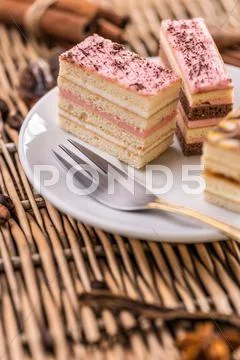 Layered Mini Cakes