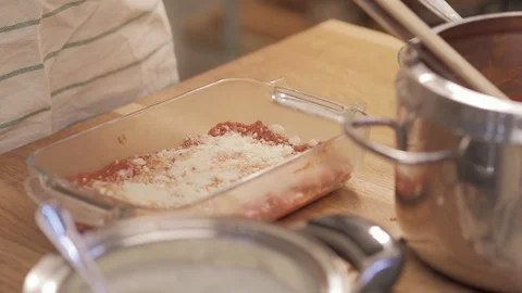 Layering lasagna pasta Stock Footage 126119494