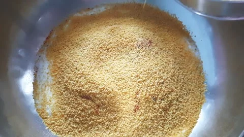 Layering Mustard Split Over Spices for Homemade Pickle 스톡 동영상 337408216