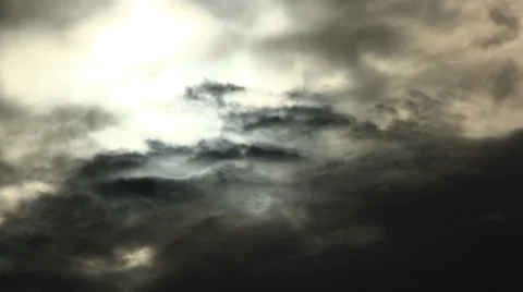 Layers of clouds moving in front of sun 動画素材 47113201