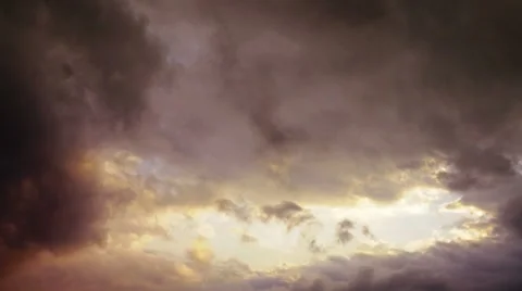 Layers of clouds - Timelapse Video stock 8523097