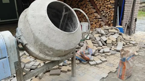 Laying paving slabs Stock Footage 325671458