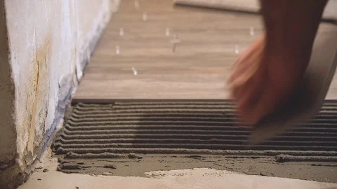 Laying tile on the floor Stock-Footage 112220915