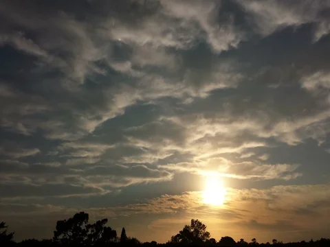 Lazy Sunset Time Lapse (2160p 25fps) Stock Footage 72824900