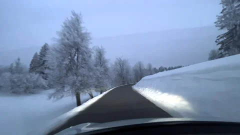 LD Car driving on a cloudy winter morning Stock Footage 225933712