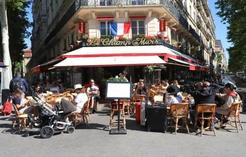 Le Champ de Mars is traditonal French cafe located near the Eiffel tower in P 写真素材