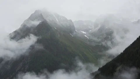 Le Châtelet, Timelapse Video stock 233469690