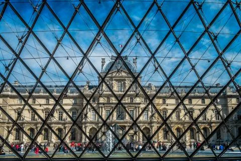 Le Louvre Stock Photos
