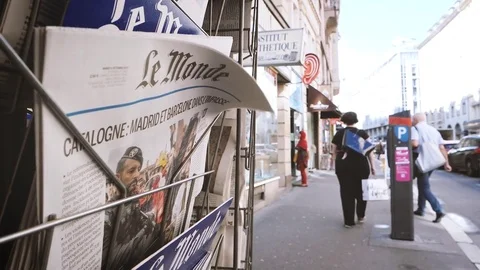Le Monde about shootings in las Vegas Stock Footage 80662419
