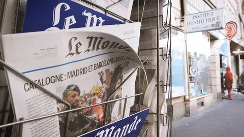 Le Monde about shootings in las Vegas 库存影片 97396249