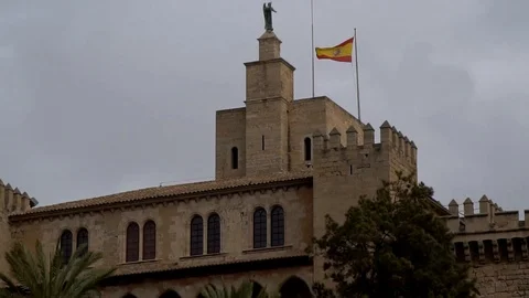 Le Seu Cathedral 動画素材 107620769