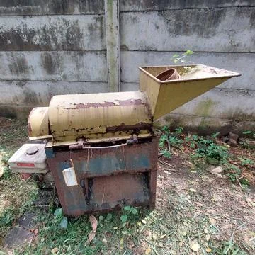 Leaf and twig chopper machine Stock Photos