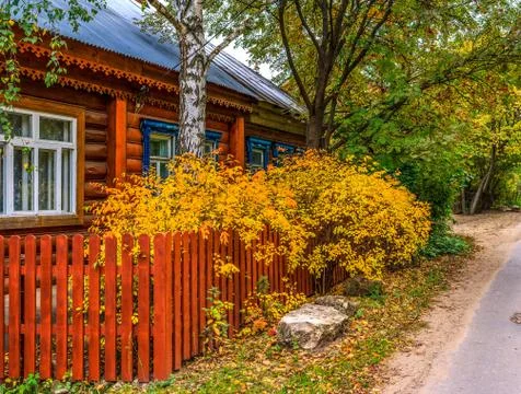 Leaf fall house Foto stock