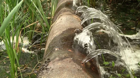 Leaking water pipe 스톡 동영상 28766865