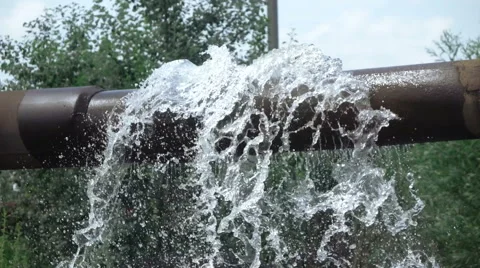 Leaking water pipe Video stock 64756361