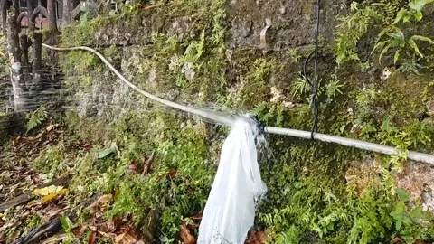 Leaking water pipe Video stock 220046368