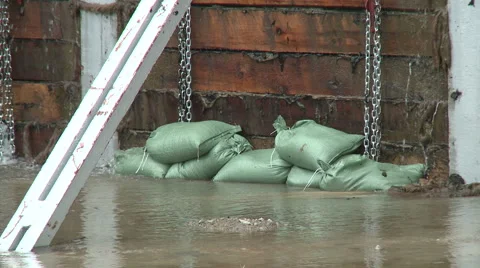 Leaky Levee Trying to Hold Back Mississippi Flood 스톡 동영상 54715170