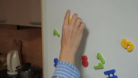 Learn to count with magnets Video stock 107045020