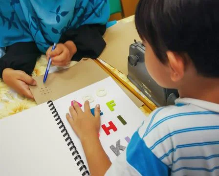 Learning to braille. Foto stock